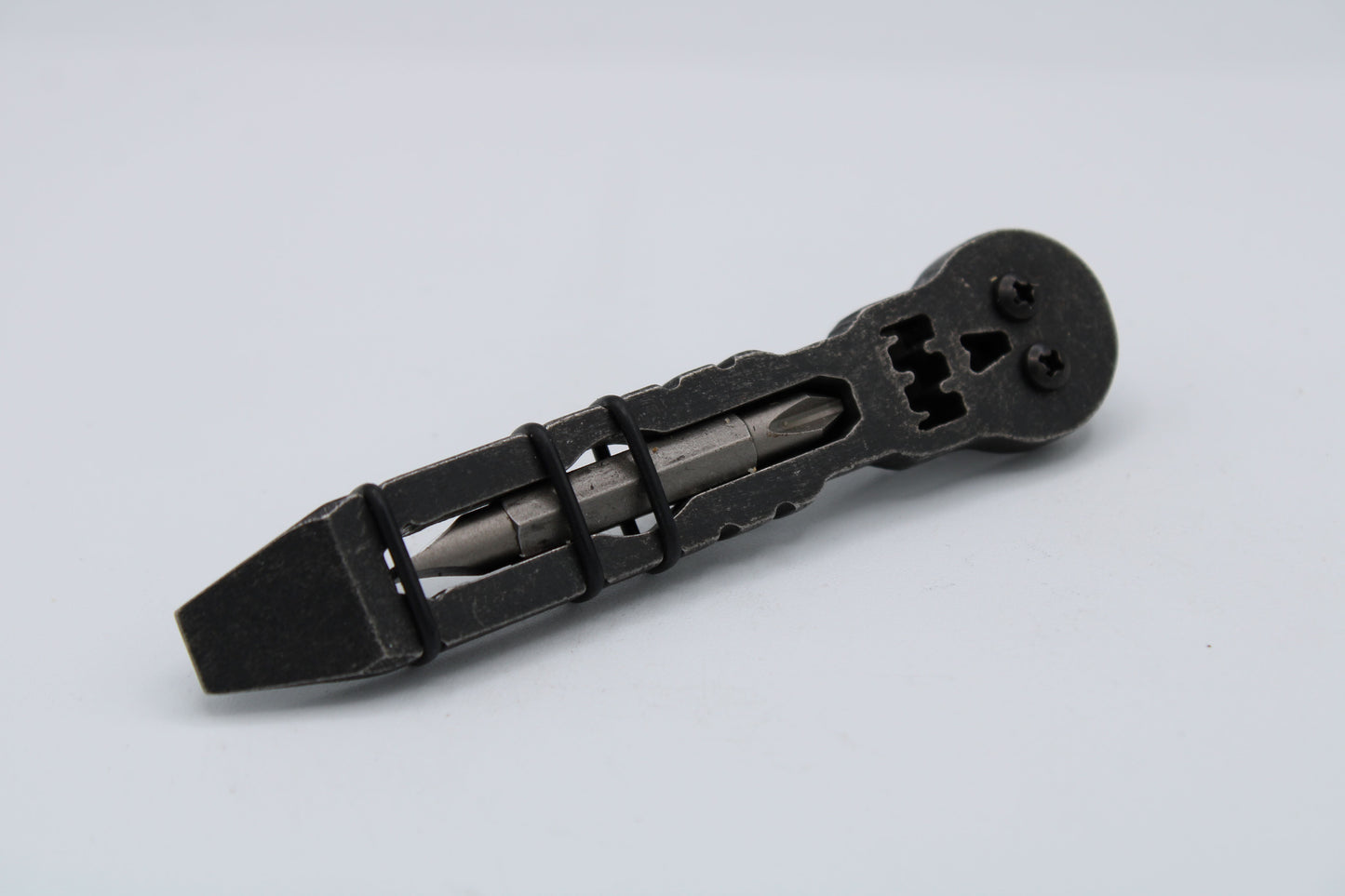 Teale Designs Tools Stainless Skull Pry - Tumbled Black Oxide