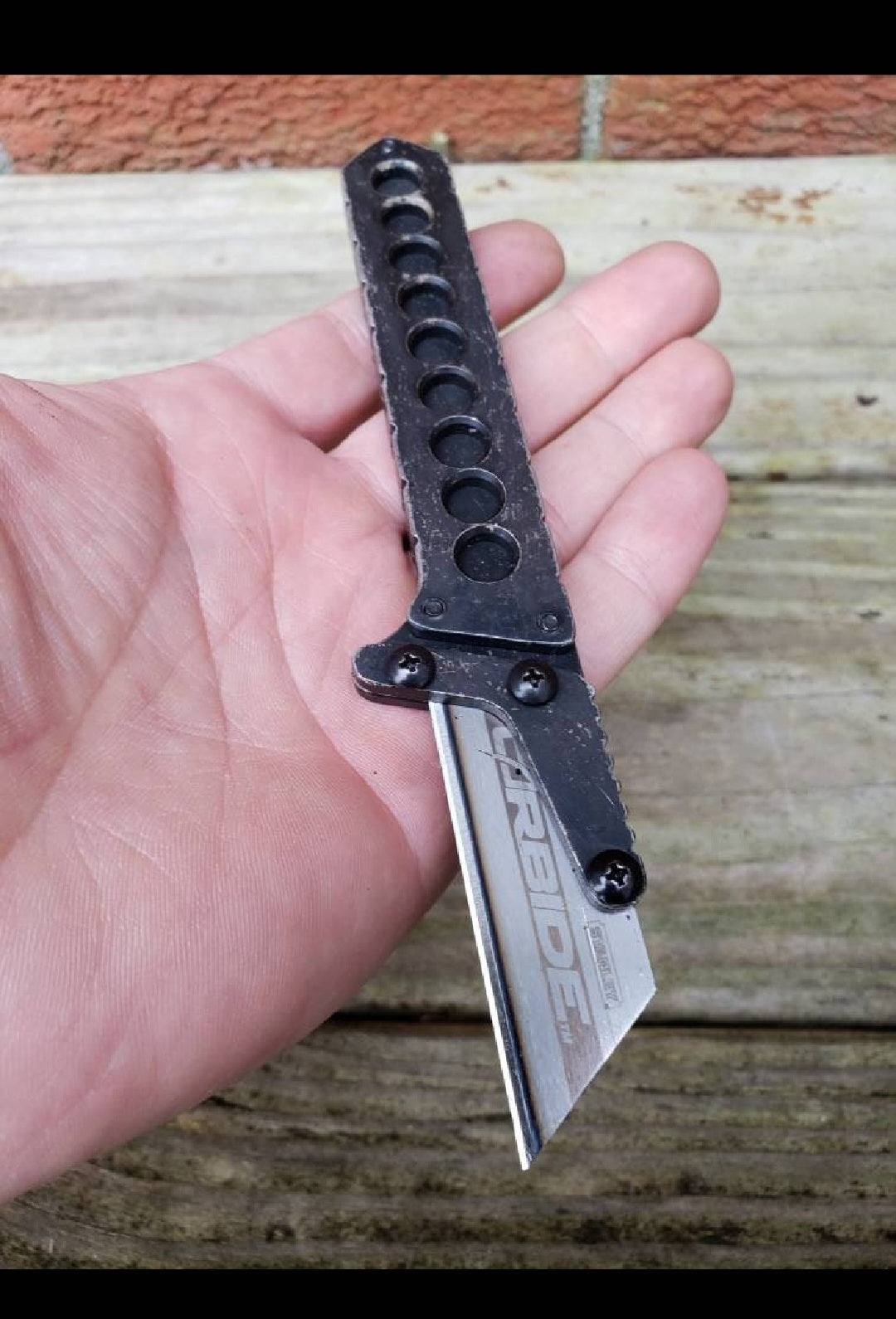 TD Tools Straight Fixed Utility Knife - Holes Black Oxide