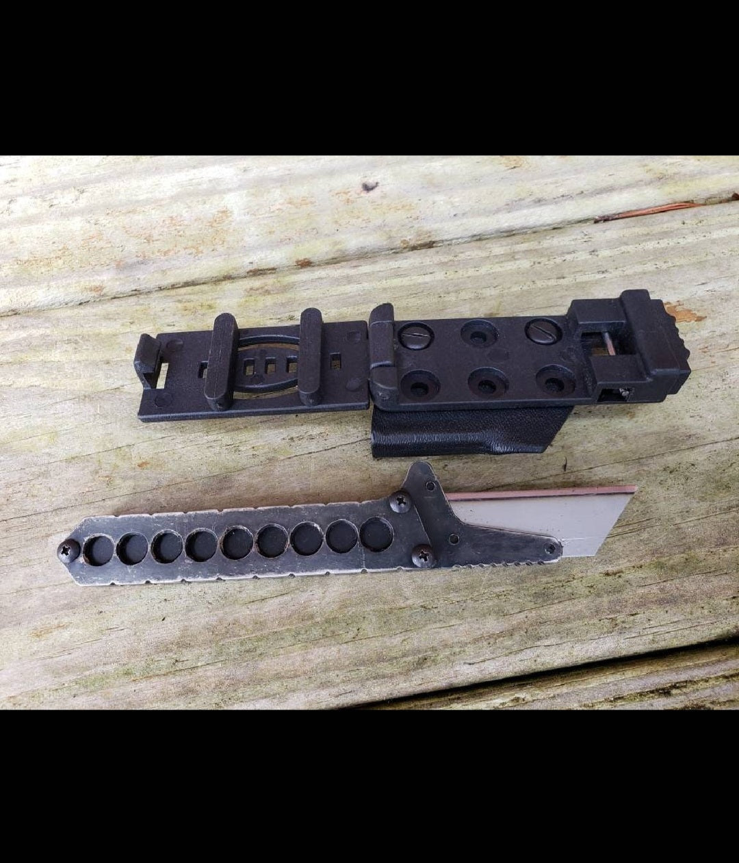TD Tools Straight Fixed Utility Knife - Holes Black Oxide