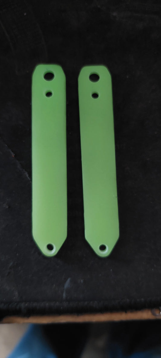 Machine Glow Scales