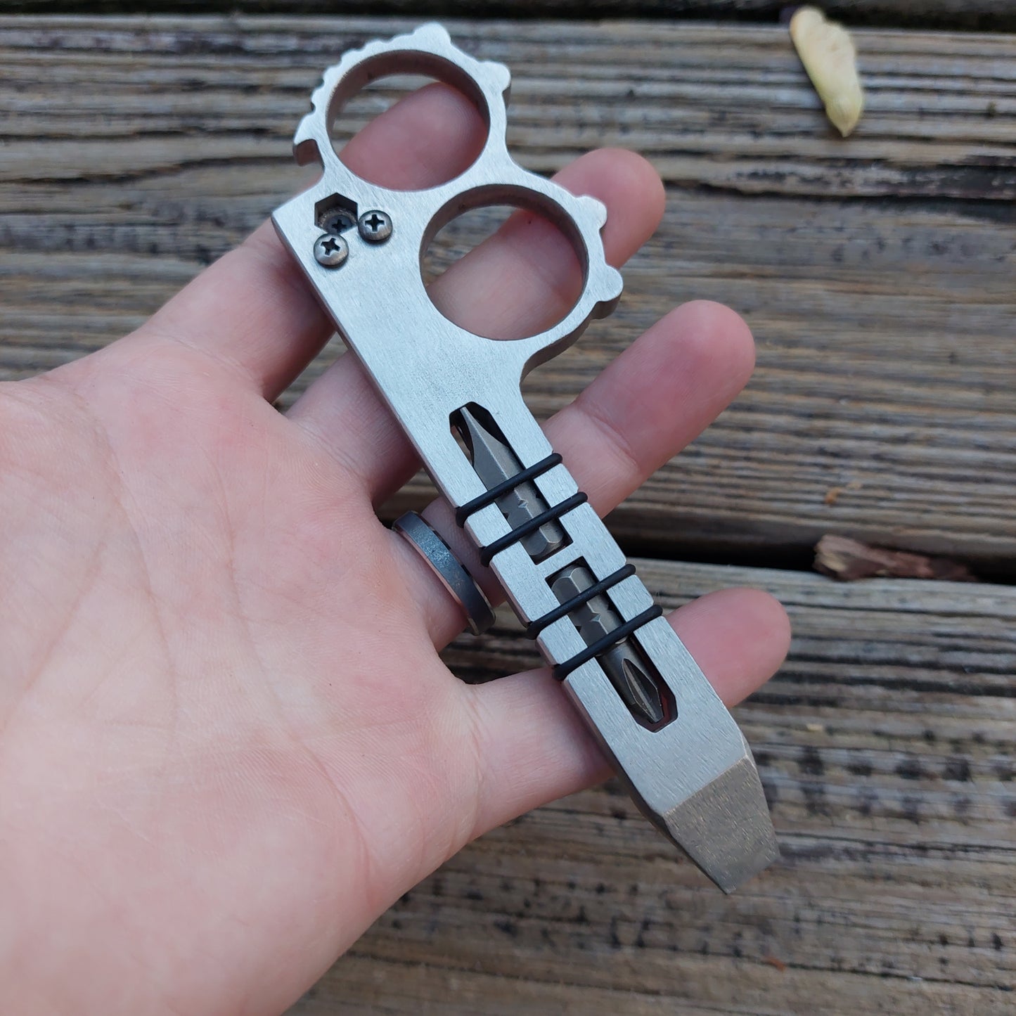 Teale Designs Tools Double Ring Pocket Pry Bar  - Magnetic Bit Holder