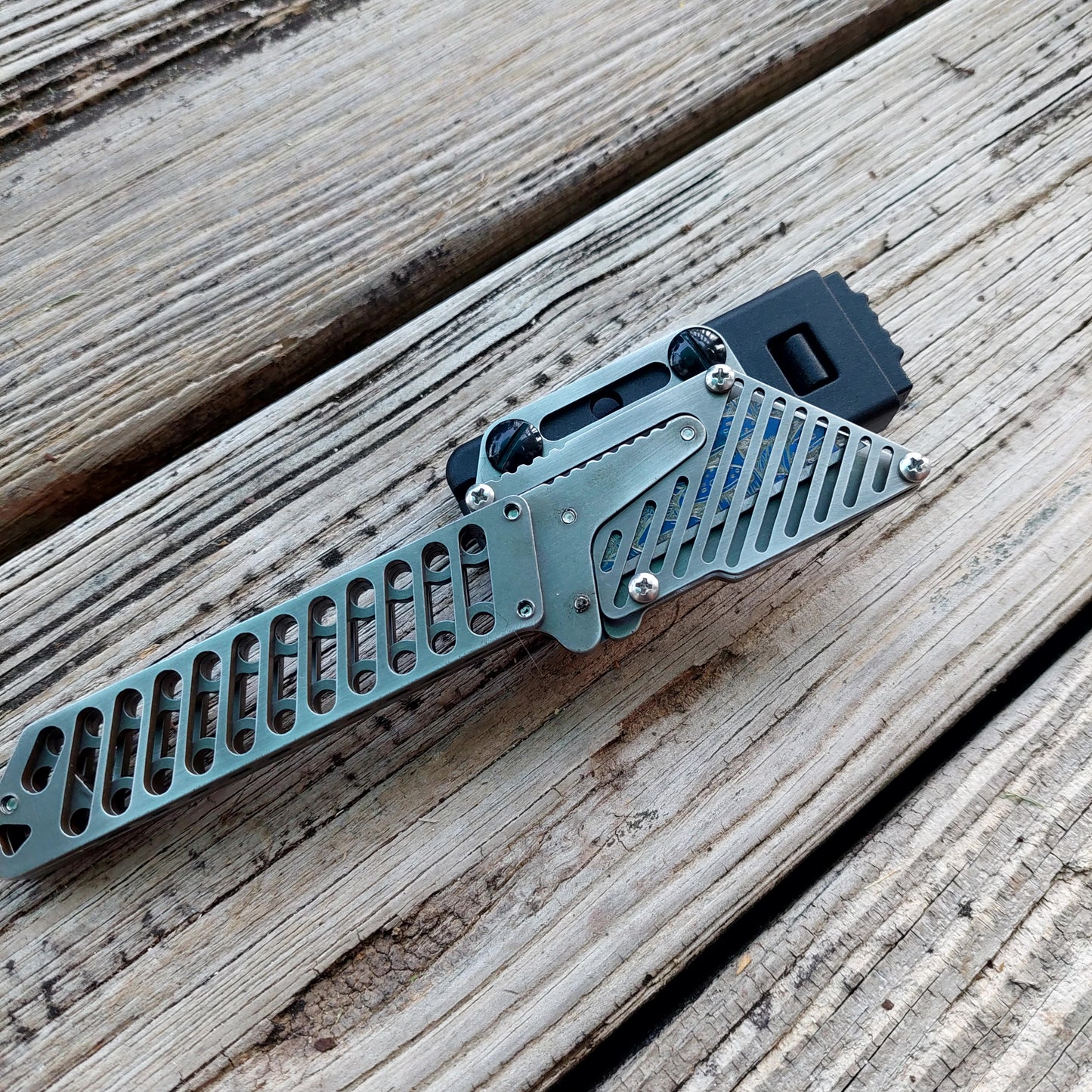 Teale Designs ToolsFixed Utility Knife - Polished Slots