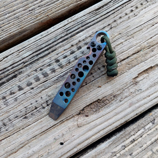 Teale Designs Tools Pry- Flamed Random