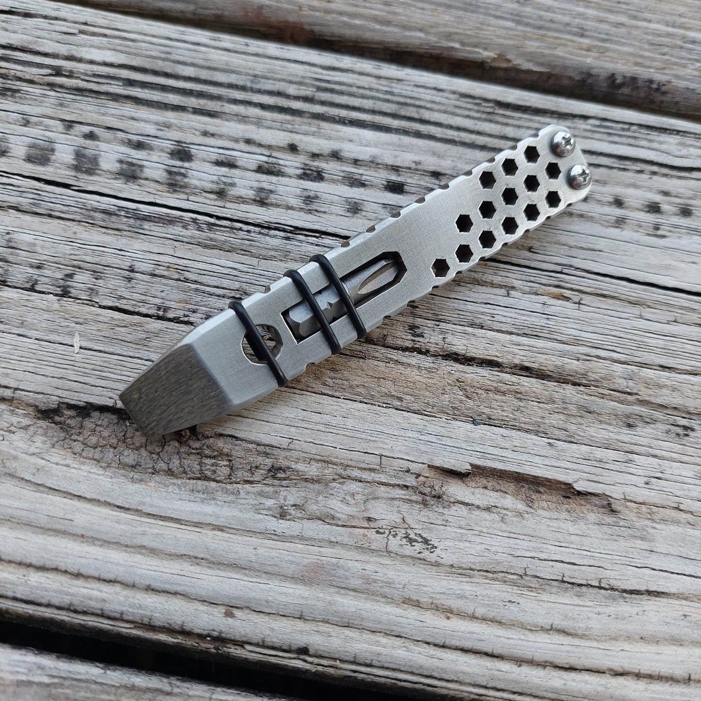 Teale Designs Tools Hex Pry - Polished Deep Clip