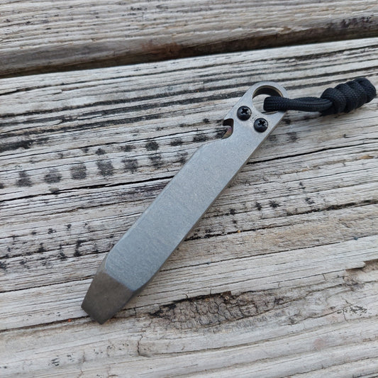 Teale Designs Tools Titanium Pocket Pry Bar - Stonewashed Flamed Clip
