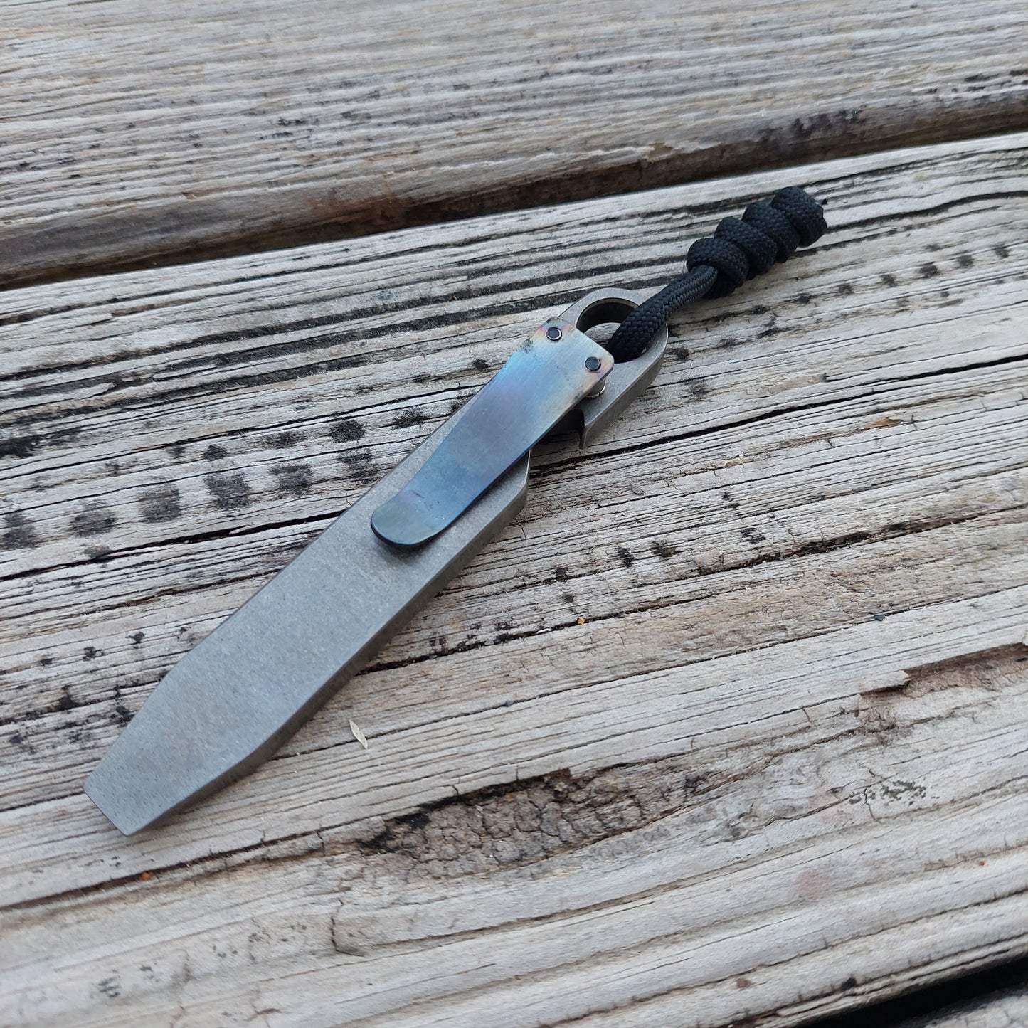 Teale Designs Tools Titanium Pocket Pry Bar - Stonewashed Flamed Clip