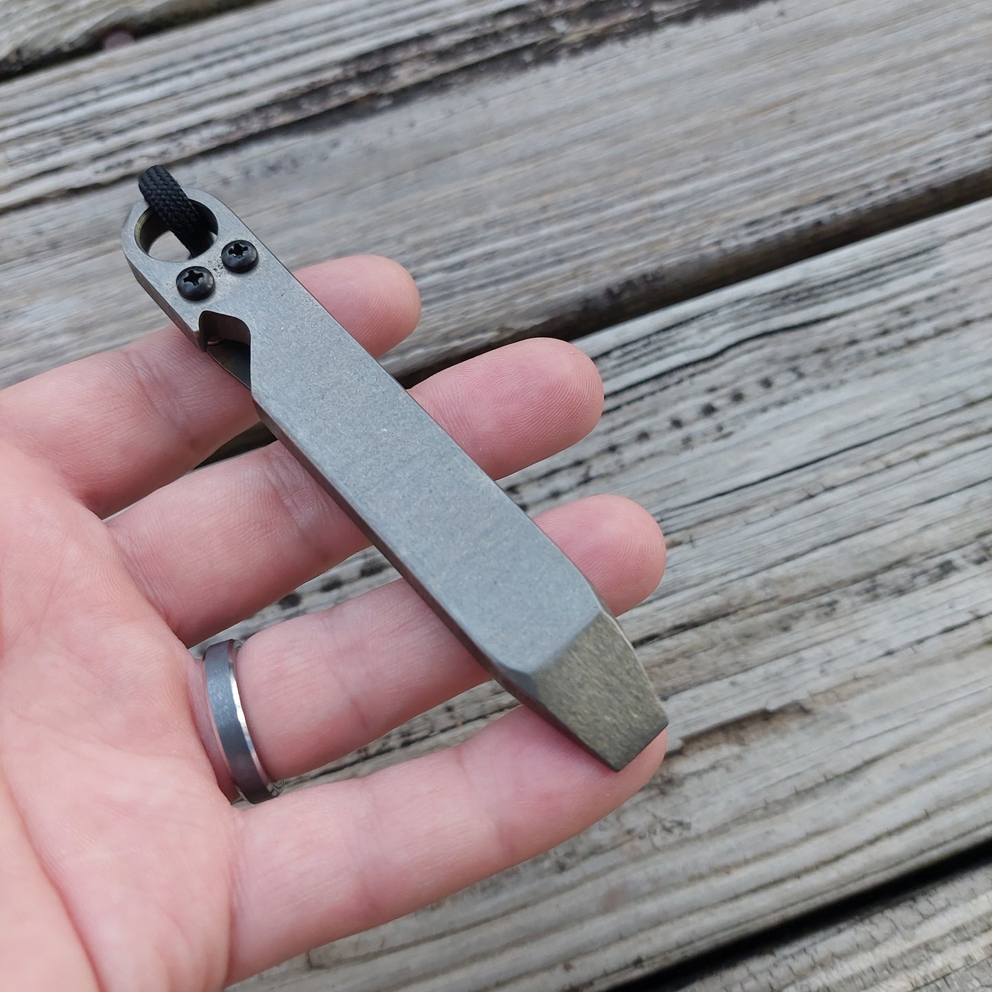 Teale Designs Tools Titanium Pocket Pry Bar - Stonewashed Flamed Clip