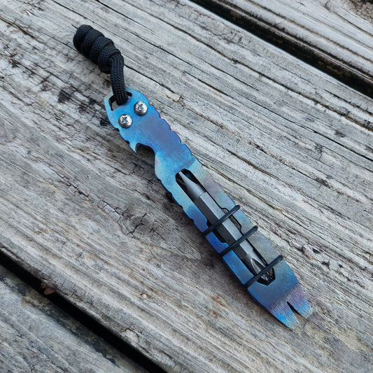Knurls Fork Titanium Pry Bar - Flamed