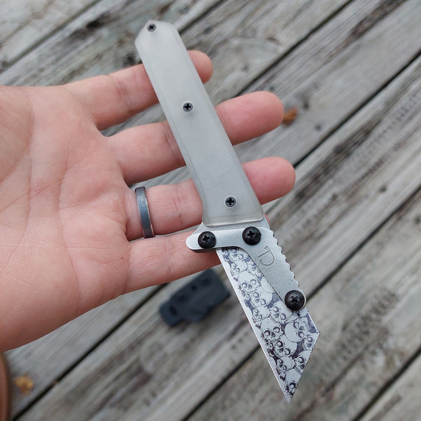 Teale Designs Tools Fixed Utility Knife - Frosted Acrylic