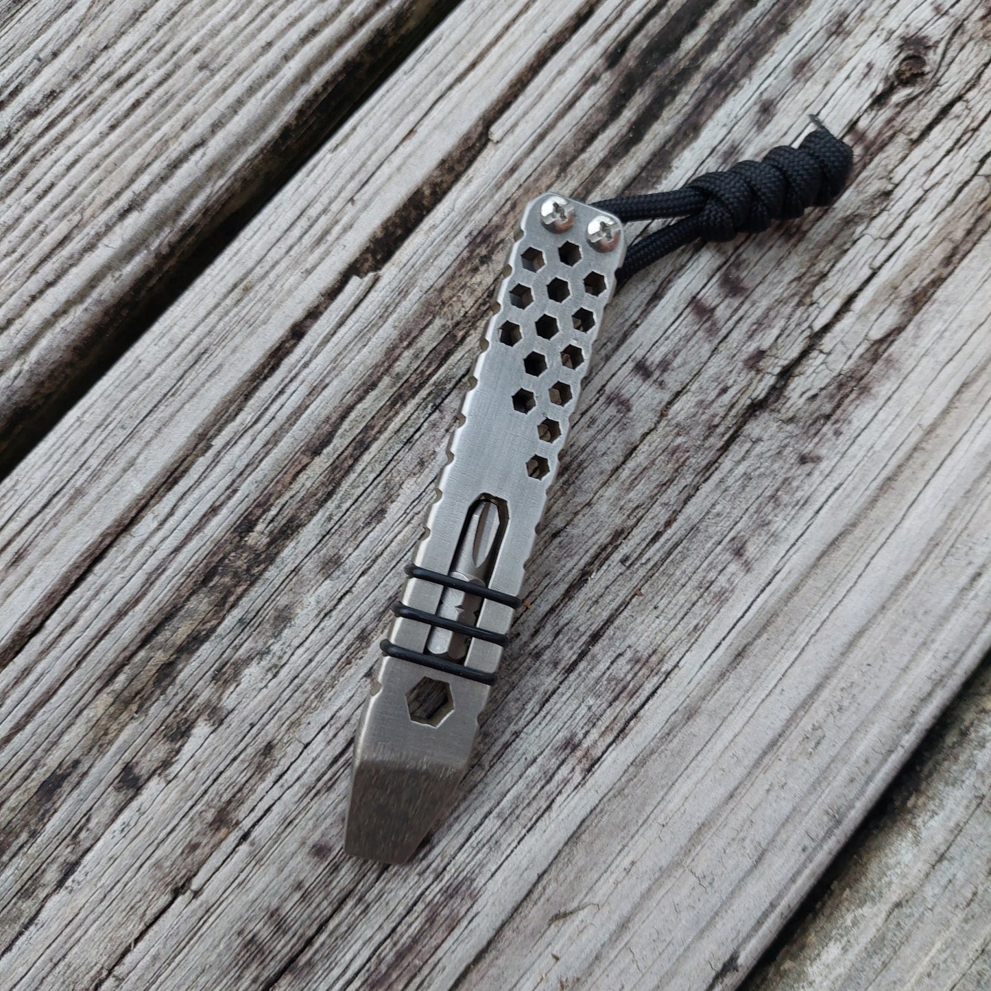 Teale Designs Tools Pry- Hex Single Polished