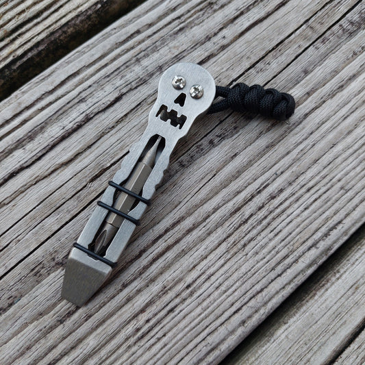 Teale Designs Tools Skull Pry - Polished
