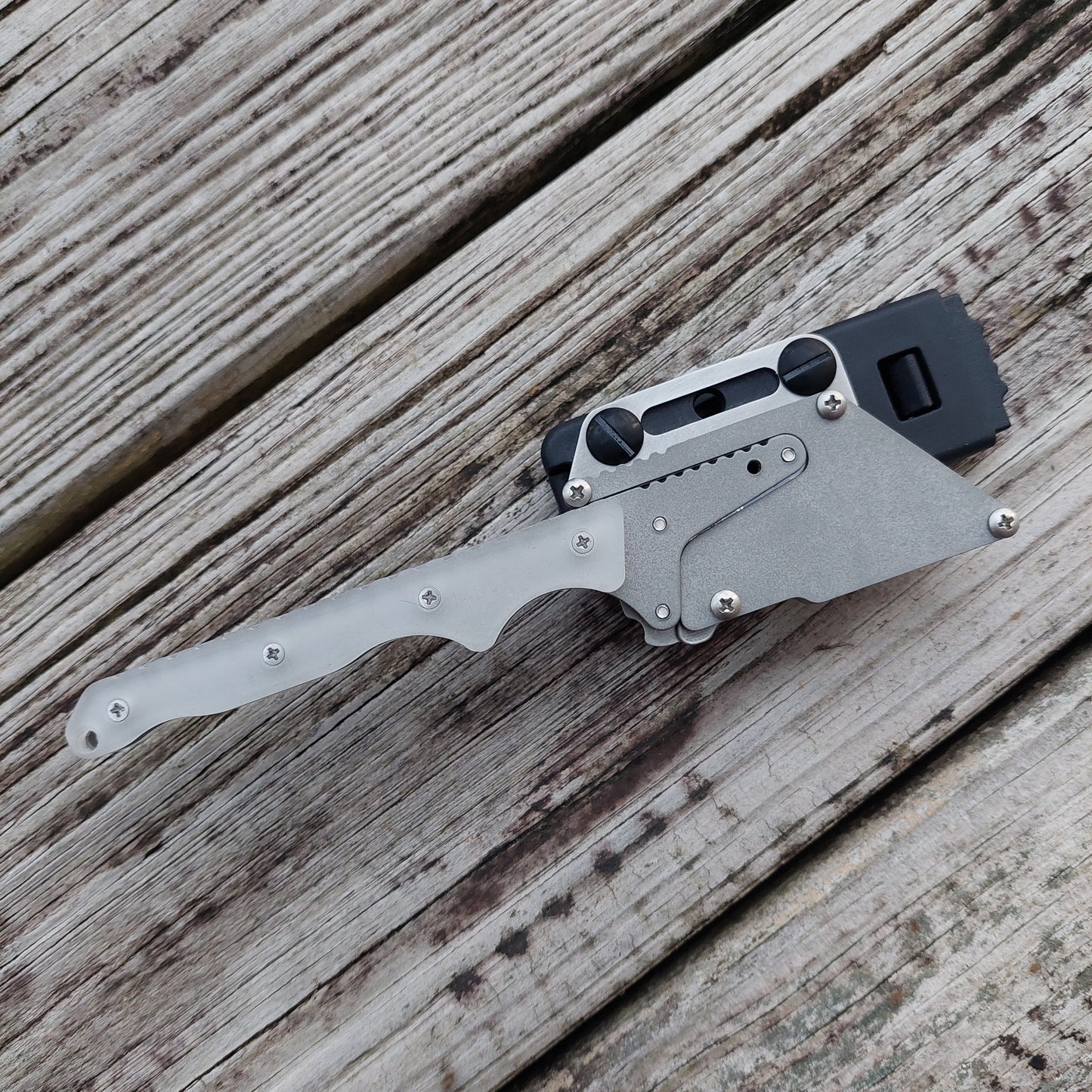 Teale Designs Tools Slim Fixed Utility Knife - Frosted Acrylic