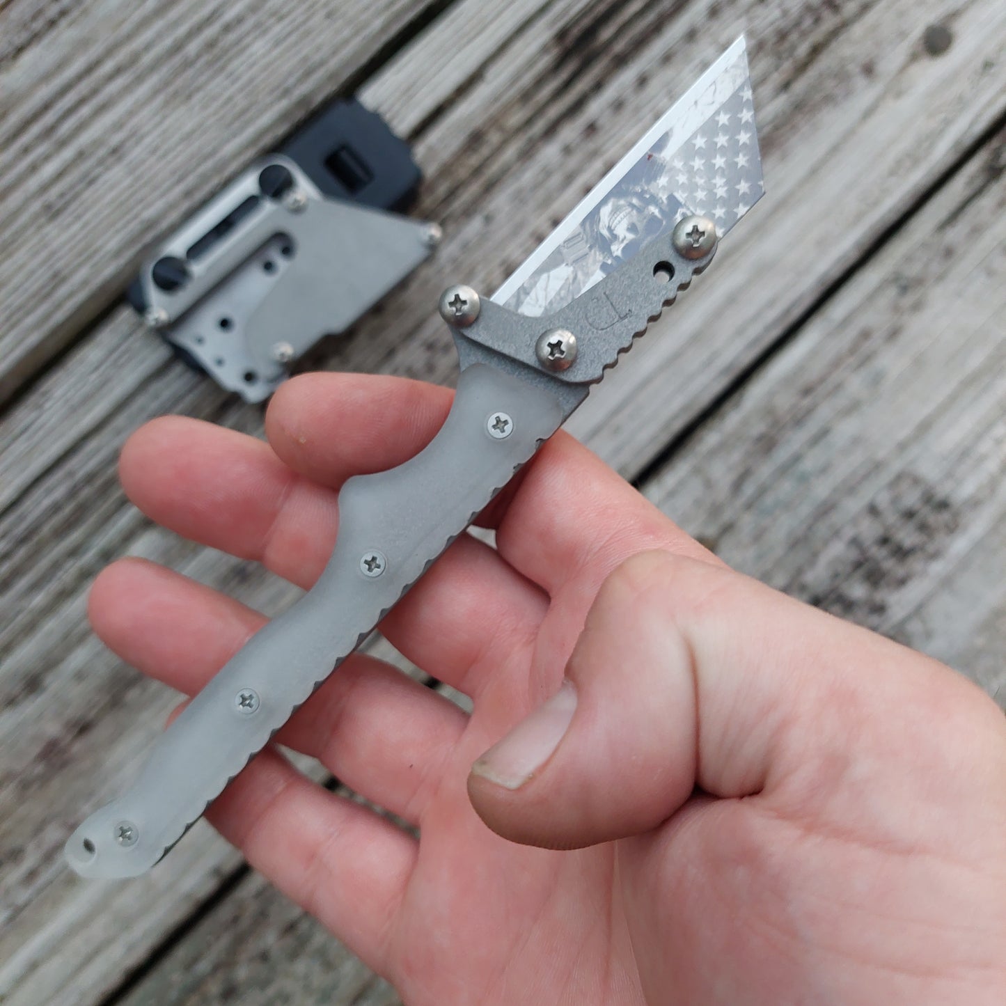 Teale Designs Tools Slim Fixed Utility Knife - Frosted Acrylic