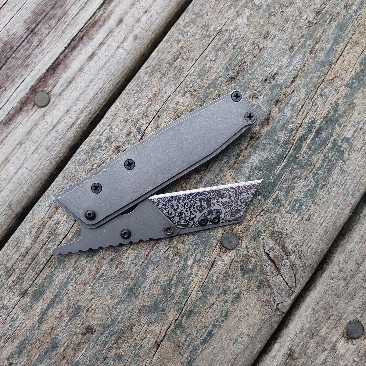 TD Tools Utility Knife Old Skool Friction Folder - Stonewashed