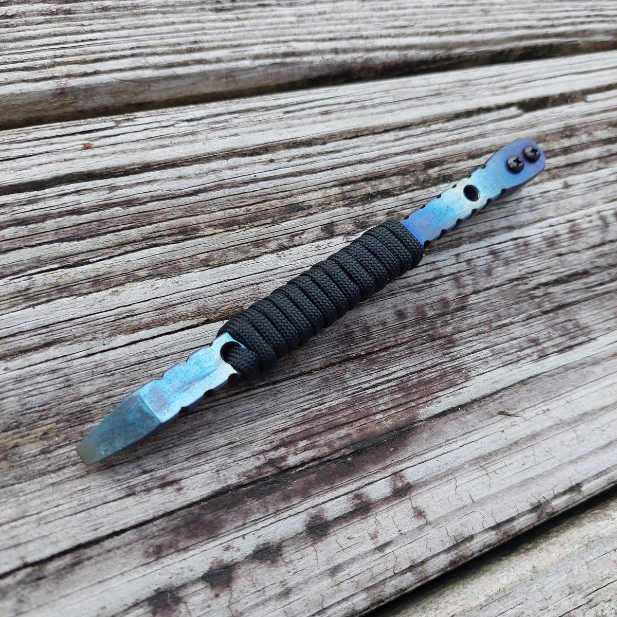 TD Pen Ti Pry - Titanium Tactical Flathead Prybar Breacher Flamed