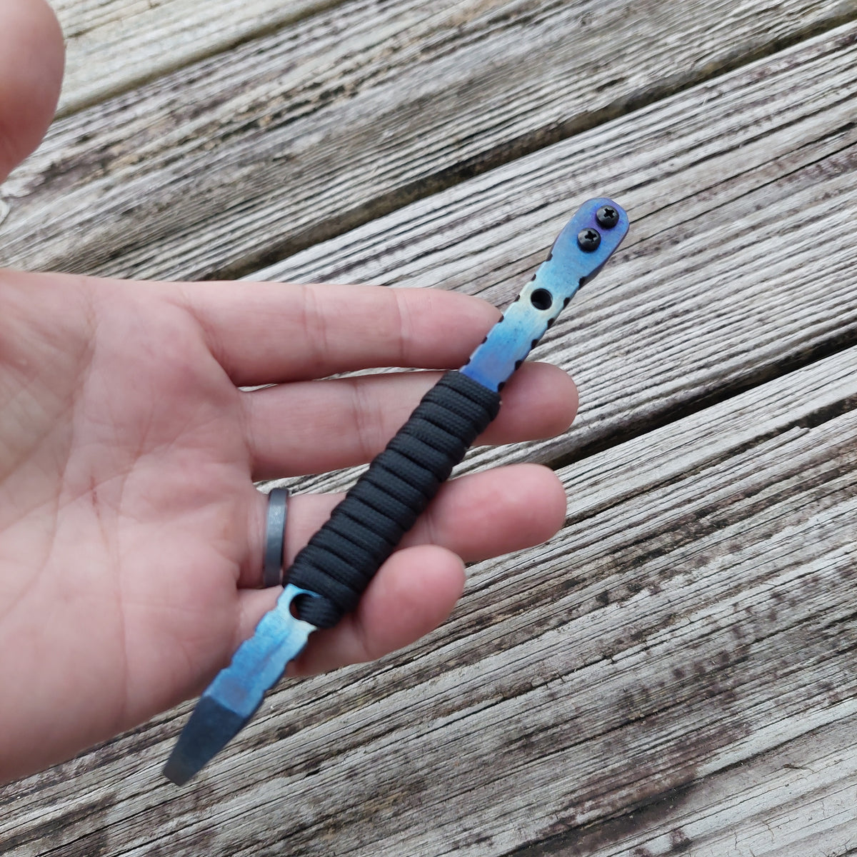 TD Pen Ti Pry - Titanium Tactical Flathead Prybar Breacher Flamed
