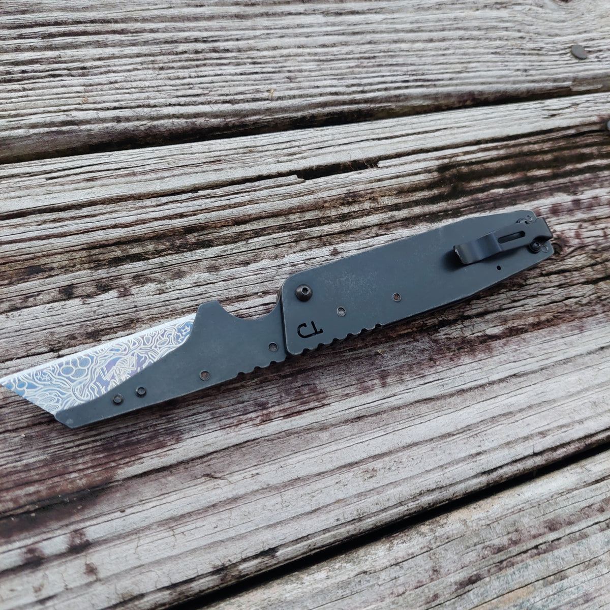 TD Tools Utility Knife Old Skool Friction Folder - Black Oxide Carbon Fiber