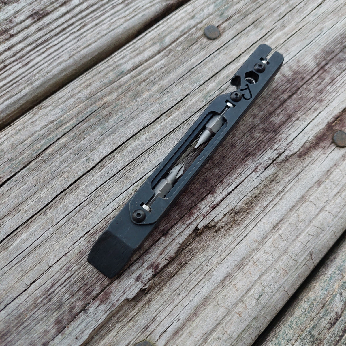TD Tools Bandless Stainless Magnetic Pen Drive Pry (MDP) - Black Oxide