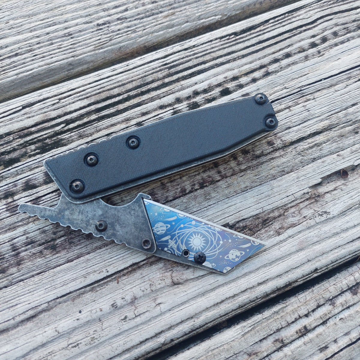 TD Tools Utility Knife Old Skool Friction Folder - Tumbled Black Oxide Carbon Fiber