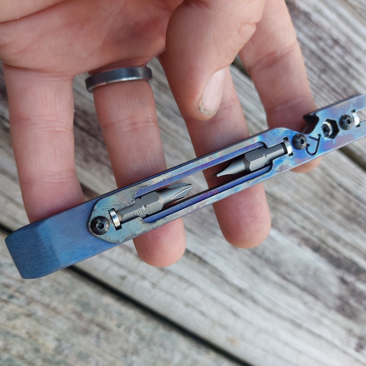 TD Tools Pen Bandless Titanium Magnetic Drive Pry (MDP) - Blue Ano Flamed