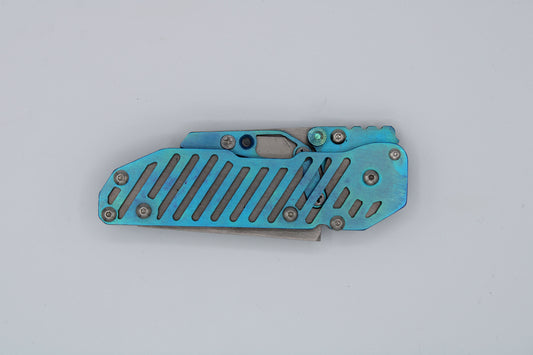 Teale Designs Tools Mini Titanium Utility Folder - Slots Blue Lagoon
