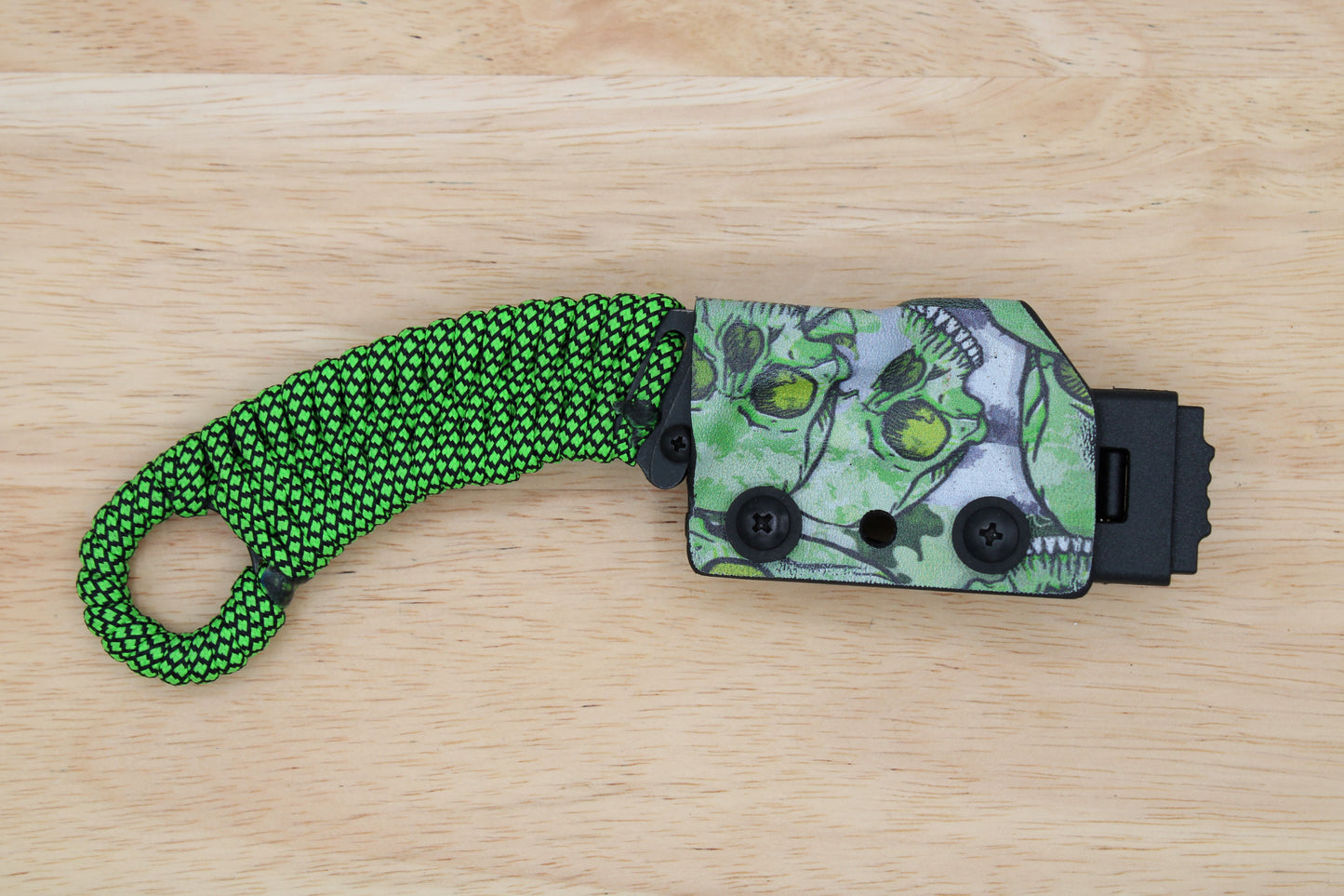 TD Tools Para-K.U.K - Fixed Blade Paracord Karambit Utility Knife Kydex Sheath - Zombie Green