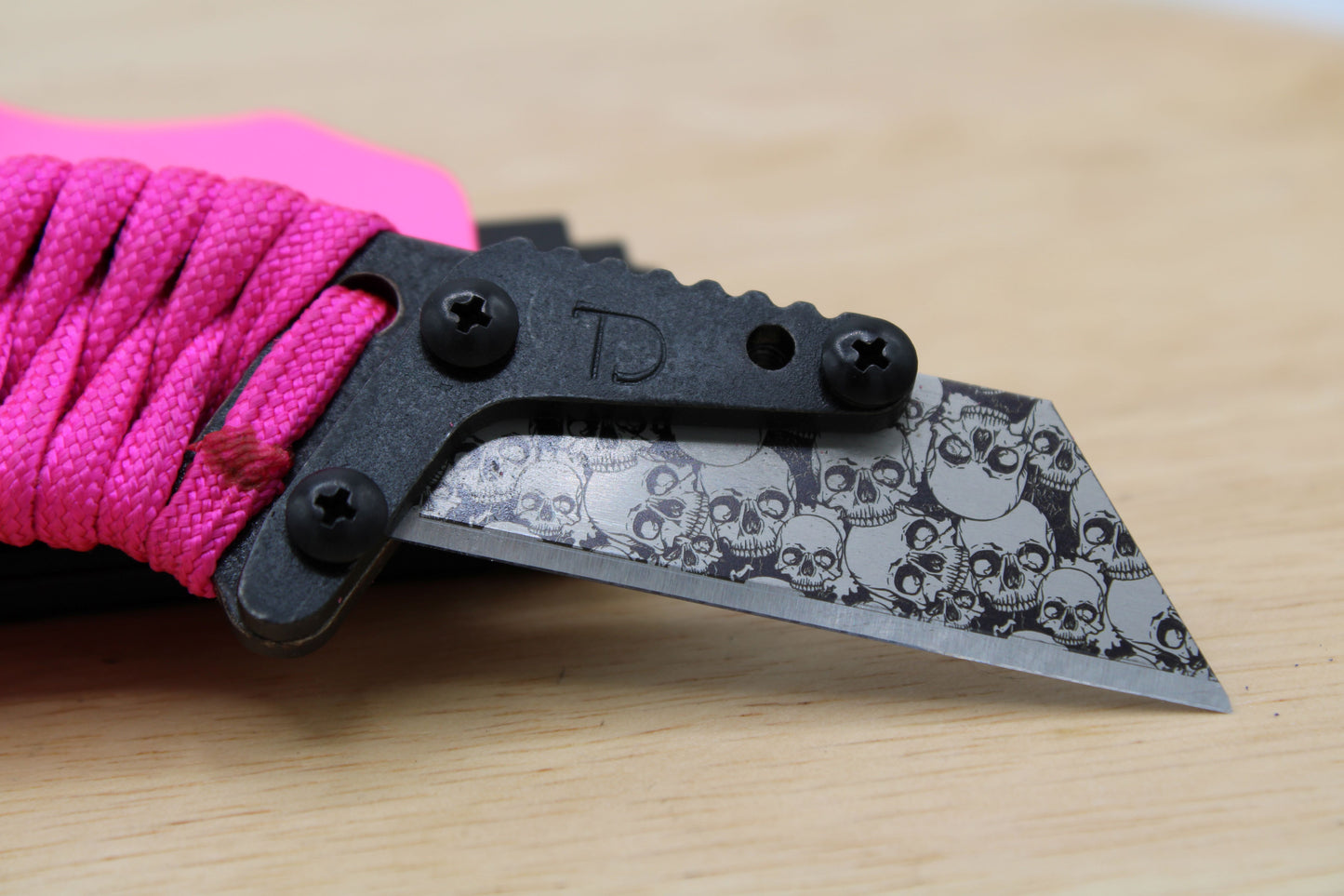 TD Tools Para-K.U.K - Fixed Blade Paracord Karambit Utility Knife Kydex Sheath - Pink