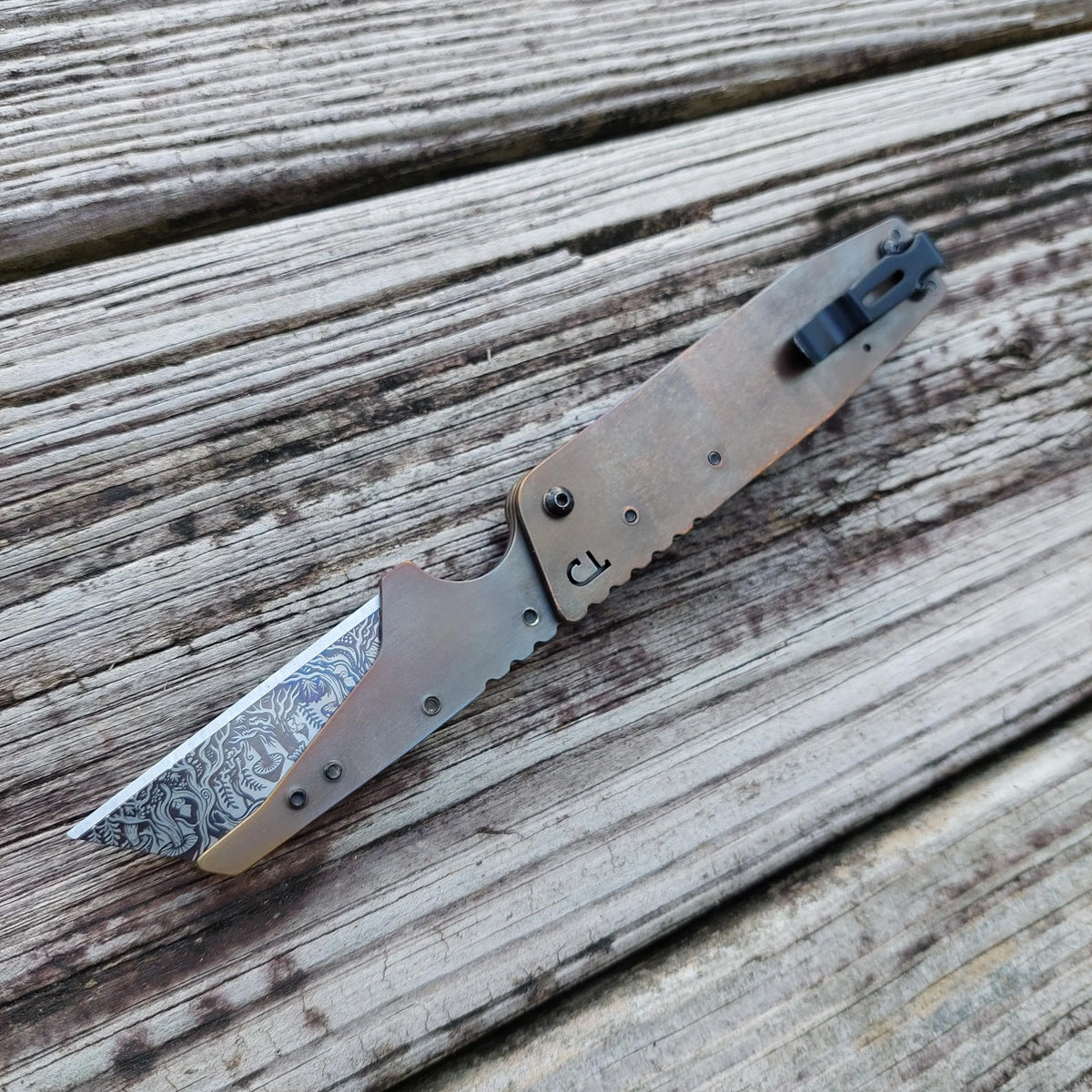 TD Tools Utility Knife Old Skool Friction Folder - Flamed Carbon Fiber