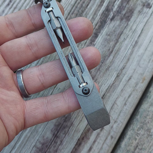 TD Tools Pen Bandless Titanium Magnetic Drive Pry (MDP) - Stonewashed